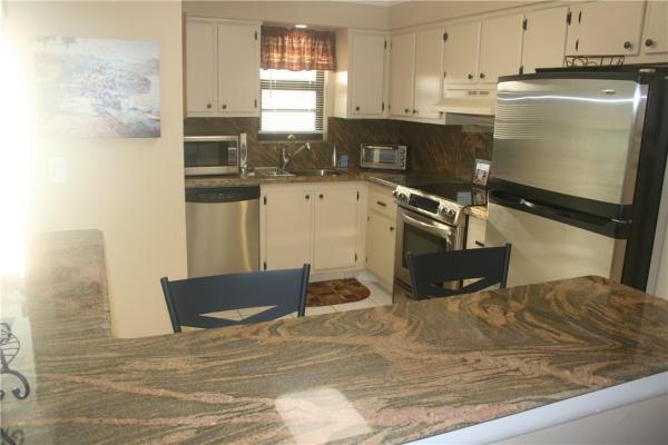 The Palms Of Deer Creek, 2410 Deer Creek Country Club Blvd #409-E, Deerfield Beach, Florida 33442, image 2