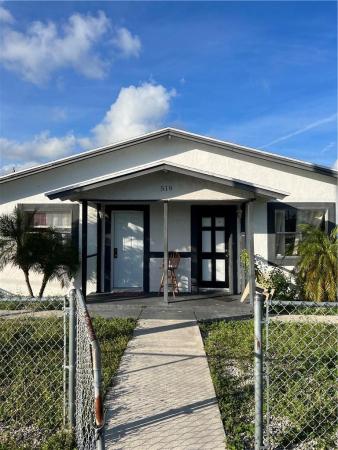 Cherry Hills, 519 NW 10th Ave, Boynton Beach, Florida 33435, image 2