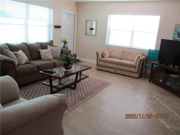 Crystal Court Manor, 1501 N 12th Ct #1B, Hollywood, Florida 33019, image 2