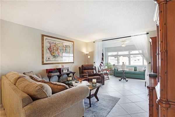 Sunrise Lakes 3, 9580 Sunrise Lakes Blvd #208, Sunrise, Florida 33322, image 1