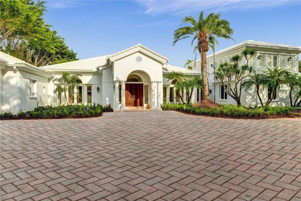 Bridle Path, 2828 Hurlingham Dr, Wellington, Florida 33414, image 1