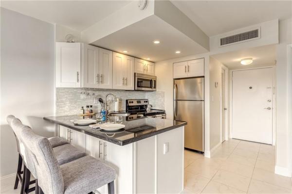 Lauderdale Tower, 2900 NE 30th St #7D, Fort Lauderdale, Florida 33306, image 1