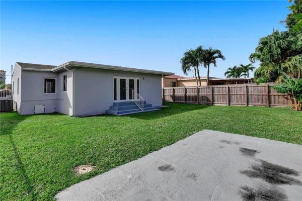 Coral Nook, 3149 SW 6th St, Miami, Florida 33135, image 1