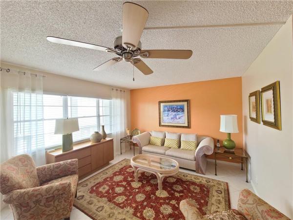 Cambridge, 4110 Cambridge E, Deerfield Beach, Florida 33442, image 3