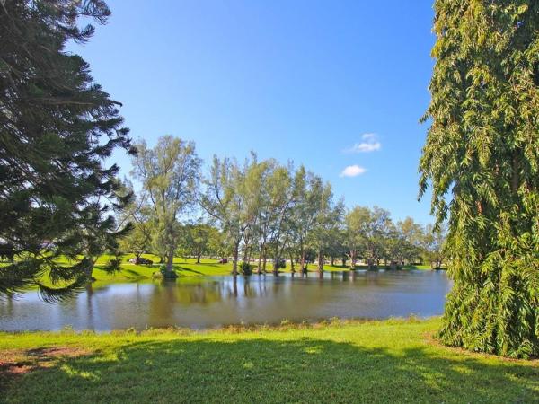 Cambridge, 1159 Cambridge G, Deerfield Beach, Florida 33442, image 2