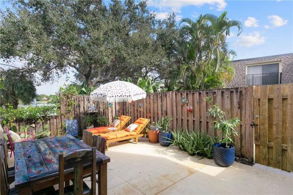 Delray Oaks West, 2929 SW 22nd Cir #32B, Delray Beach, Florida 33445, image 2