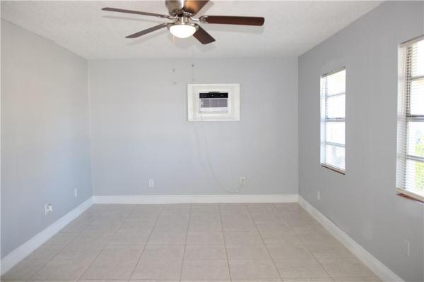 Palm Acres Estates, 2552 Kentucky St, West Palm Beach, Florida 33406, image 1