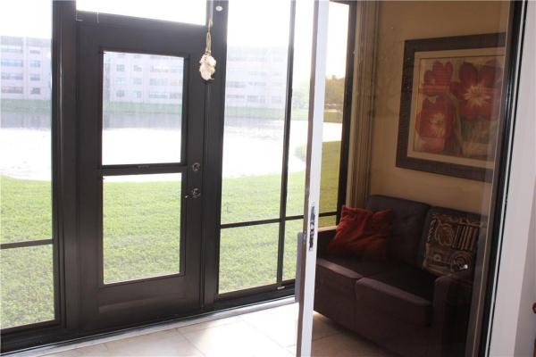 Sunrise Lakes 4, 10180 NW 30th Ct #101, Sunrise, Florida 33322, image 1