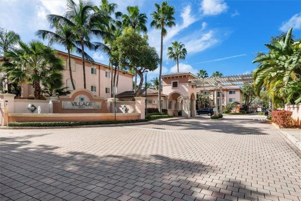 Village East, 2009 SE 10th Ave #316, Fort Lauderdale, Florida 33316, image 1