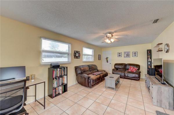 Windward Isle, 11650 NW 40th Pl, Sunrise, Florida 33323, image 2