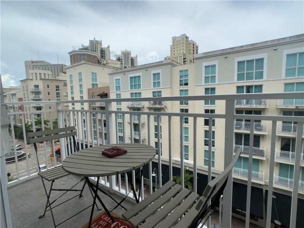 Downtown Dadeland, 7266 SW 88th St #A518, Kendall, Florida 33156, image 1