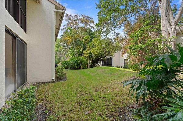 Pond Apple Place 2, 4413 NW 20th St #448, Coconut Creek, Florida 33066, image 3