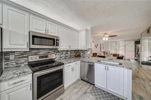 Bonaire At Woodmont, 7531 NW 79th Ave #307, Tamarac, Florida 33321, image 1