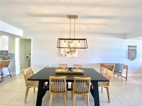 Whitehall At Camino Real, 6037 Balboa Cir #304, Boca Raton, Florida 33433, image 1