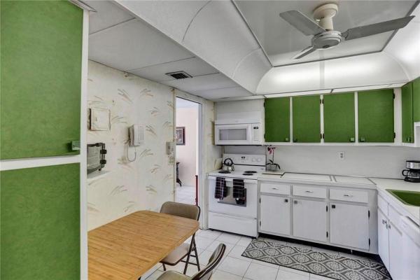 Trafalgar Towers, 1410 S Ocean Dr #1208, Hollywood, Florida 33019, image 2