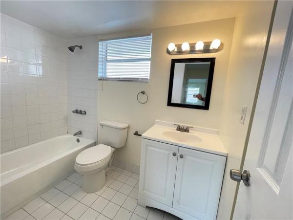 New World, 505 NW 177th St #132, Miami Gardens, Florida 33169, image 1