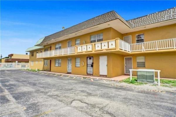 New World, 505 NW 177th St #132, Miami Gardens, Florida 33169, image 2