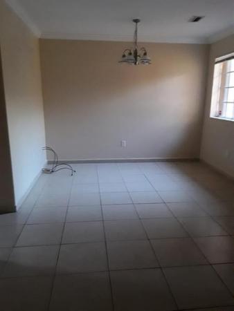 Lilandia Estates, 7530 NW 176th St #7530, Country Club, Florida 33015, image 3