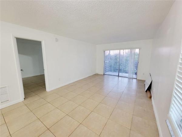 Brookfield Square, 2800 NW 56th Ave #E-407, Lauderhill, Florida 33313, image 2