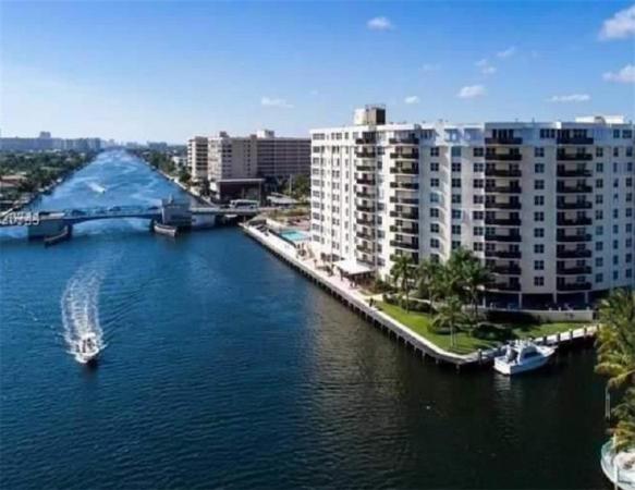 The Warwick, 5100 Dupont Blvd #3G, Fort Lauderdale, Florida 33308, image 1