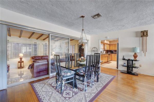 Alhambra Heights, 400 NW 123rd St, North Miami, Florida 33168, image 2