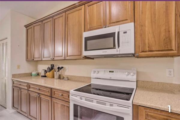 Crestwood, 126 Kings Way, Royal Palm Beach, Florida 33411, image 3