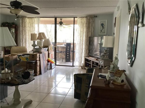 Royal Palm At Plantation, 6800 Cypress Rd #201, Plantation, Florida 33317, image 2