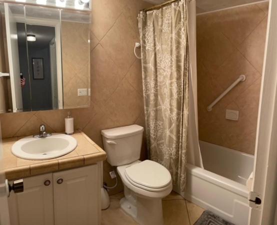 Tennis Club Davis, 670 Tennis Club Dr #102, Fort Lauderdale, Florida 33311, image 1