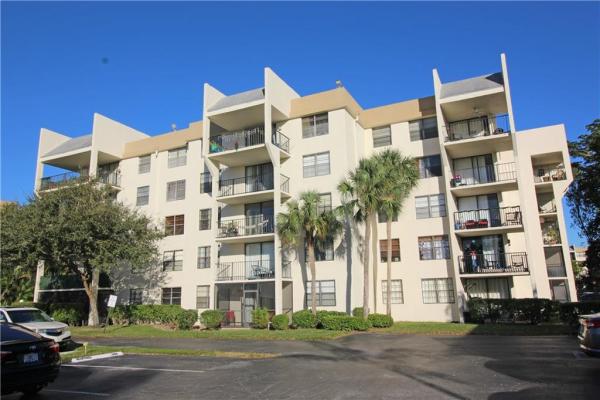 The Gate, 6190 Woodlands Blvd #412, Tamarac, Florida 33319, image 1