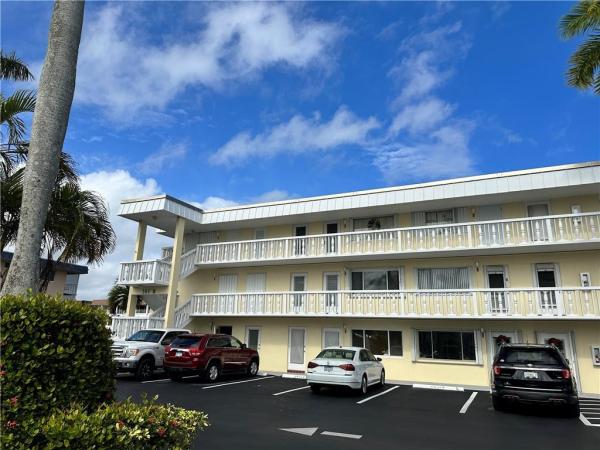Lake Colony, 101 Doolen Ct #313, North Palm Beach, Florida 33408, image 1