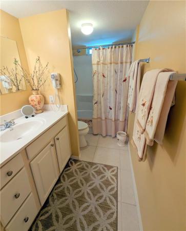 Village Royale Greenside, 2400 NE 1st Ln #4070, Boynton Beach, Florida 33435, image 1
