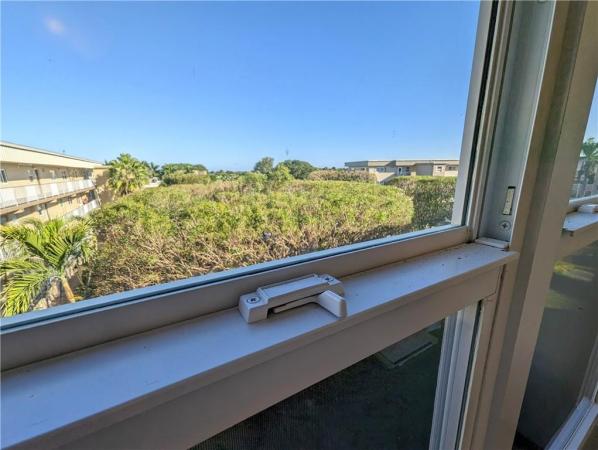 Village Royale Greenside, 2400 NE 1st Ln #4070, Boynton Beach, Florida 33435, image 2