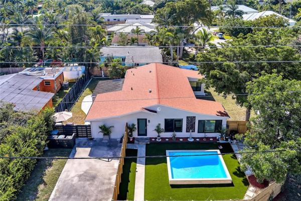 Poinsettia Heights, 1724 NE 17th St #1-2, Fort Lauderdale, Florida 33305, image 1