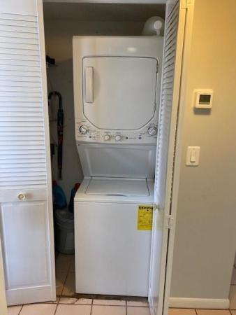 Viewpointe, 5540 Lakeside Dr #203, Margate, Florida 33063, image 1