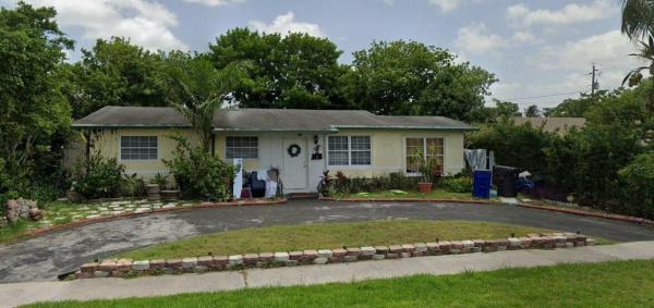 West Gate Estates, 4420 NW 34th St, Lauderdale Lakes, Florida 33319, image 1