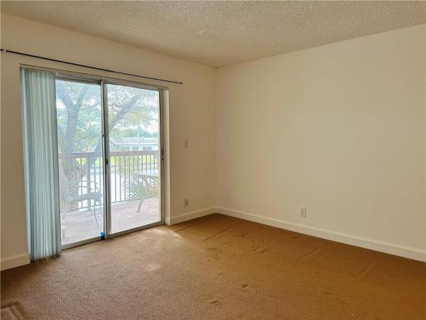 South Palm Place, 7630 Westwood Dr #321, Tamarac, Florida 33321, image 1