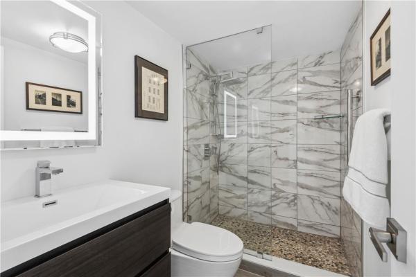 Fort Lauderdale Yacht & Beach Club, 341 N Birch Rd #309, Fort Lauderdale, Florida 33304, image 1