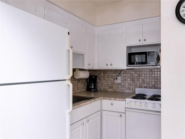 Diplomat Gardens, 801 Atlantic Shores Blvd #115, Hallandale Beach, Florida 33009, image 3