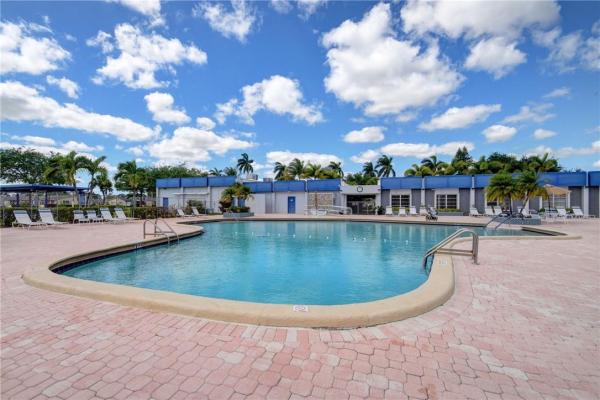 Barkley At Cresthaven Villas, 2571 Barkley Dr W #B, West Palm Beach, Florida 33415, image 1