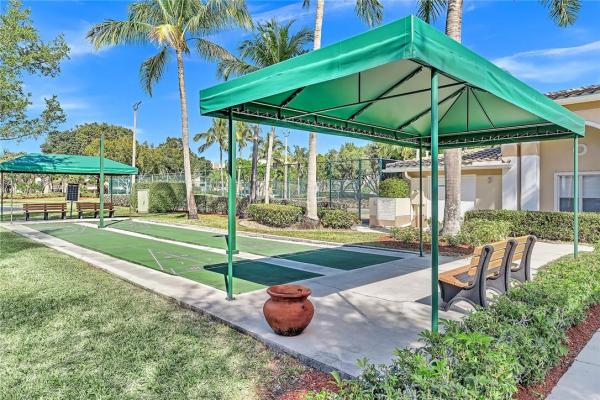 Weldon, 9560 Weldon Cir #J113, Tamarac, Florida 33321, image 1