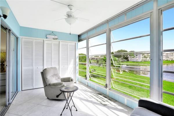 Oakridge, 2088 Oakridge U, Deerfield Beach, Florida 33442, image 2