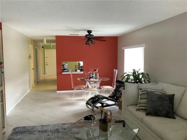 Palm Greens At Villa Del Ray, 13889 Royal Palm Ct #B, Delray Beach, Florida 33484, image 1