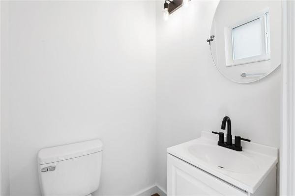 Pinehurst Gardens Townhouses, 4330 Lilac St #G, Palm Beach Gardens, Florida 33410, image 2