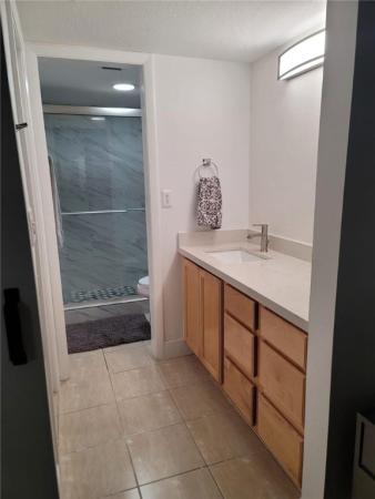 Racquet Club At Bonaventure, 153 Lakeview Dr #201, Weston, Florida 33326, image 1