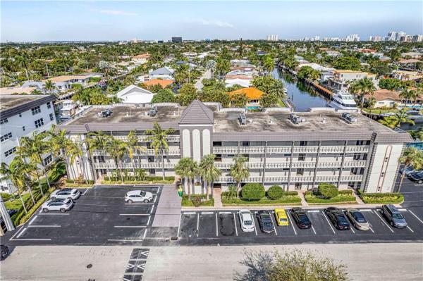 Heritage Landings, 3031 NE 51st St #305W, Fort Lauderdale, Florida 33308, image 3