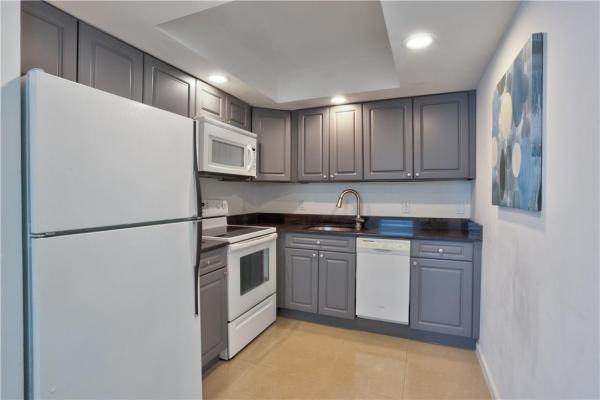 Markham, 55 Markham C, Deerfield Beach, Florida 33442, image 1
