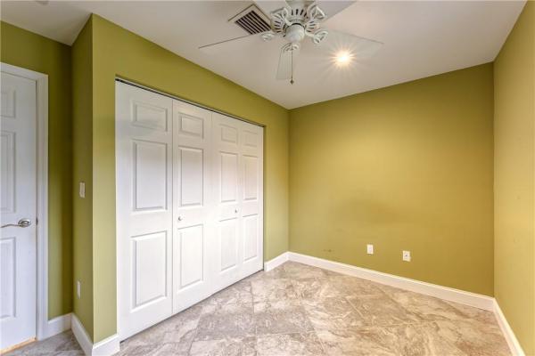 Valencia At Wilton Manors, 216 NE 23rd St, Wilton Manors, Florida 33305, image 2