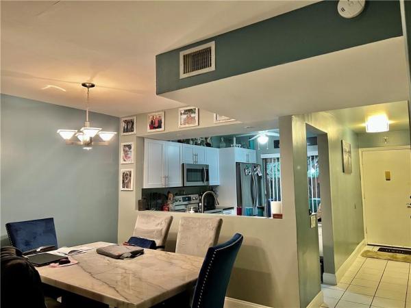 Del Rio Village Townhomes, 7741 Balboa St, Sunrise, Florida 33351, image 1