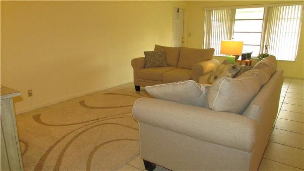 High Point West, 295 Main Blvd #C, Boynton Beach, Florida 33435, image 2