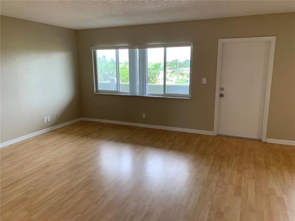 Coral Point, 1400 NE 54th St #302, Fort Lauderdale, Florida 33334, image 1